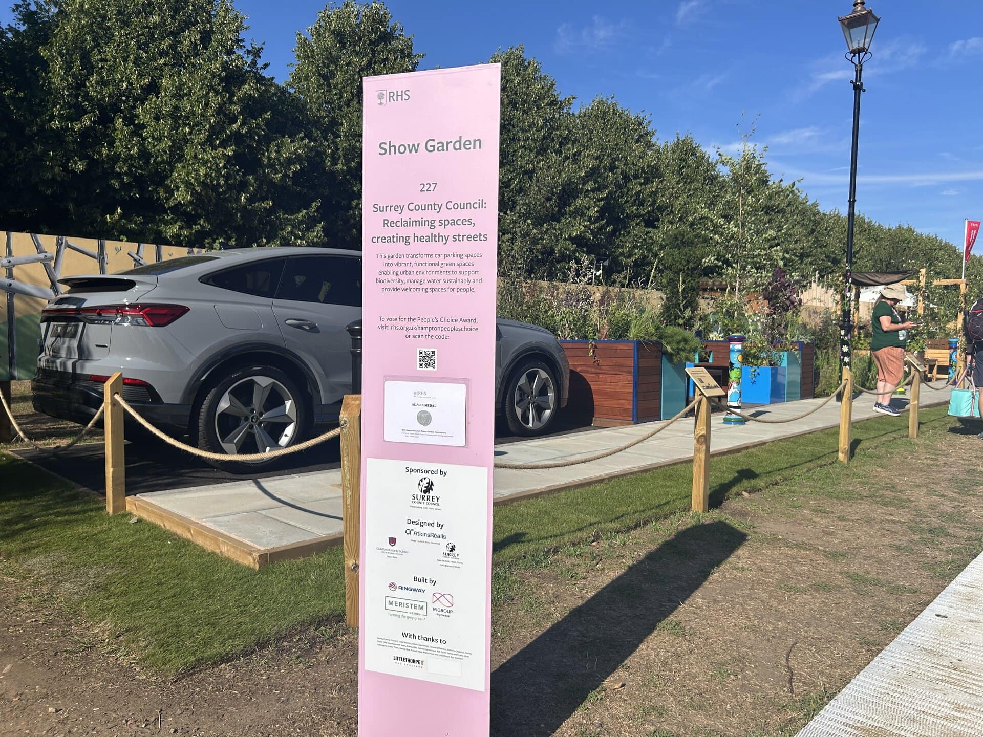 Walton Parklet and Street Furniture