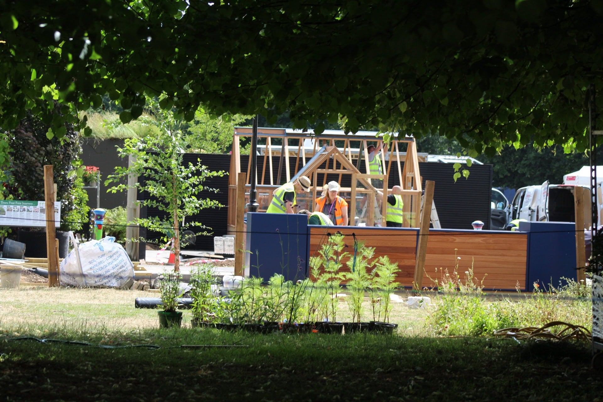 Walton Parklet and Street Furniture