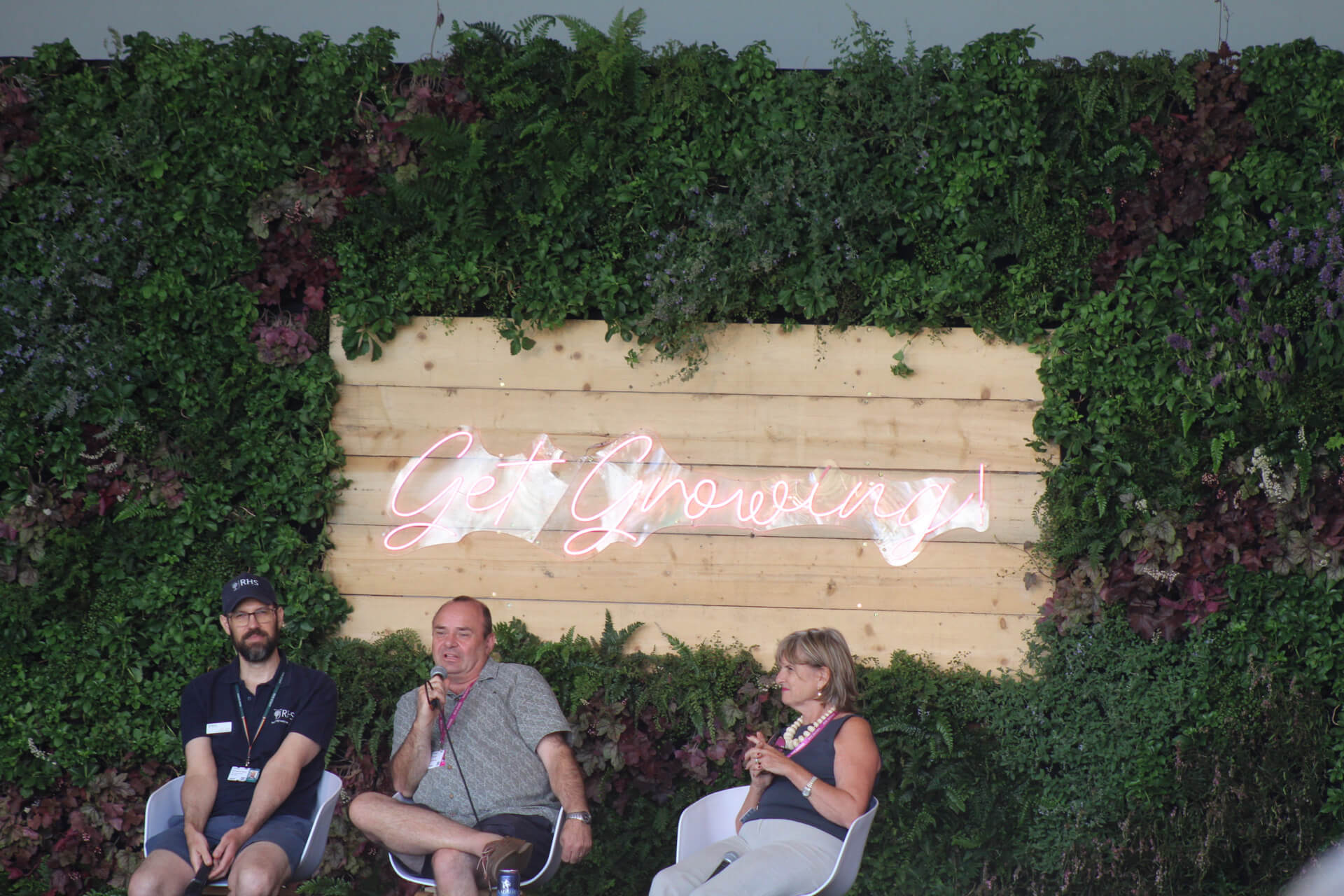 Walton Parklet and Street Furniture
