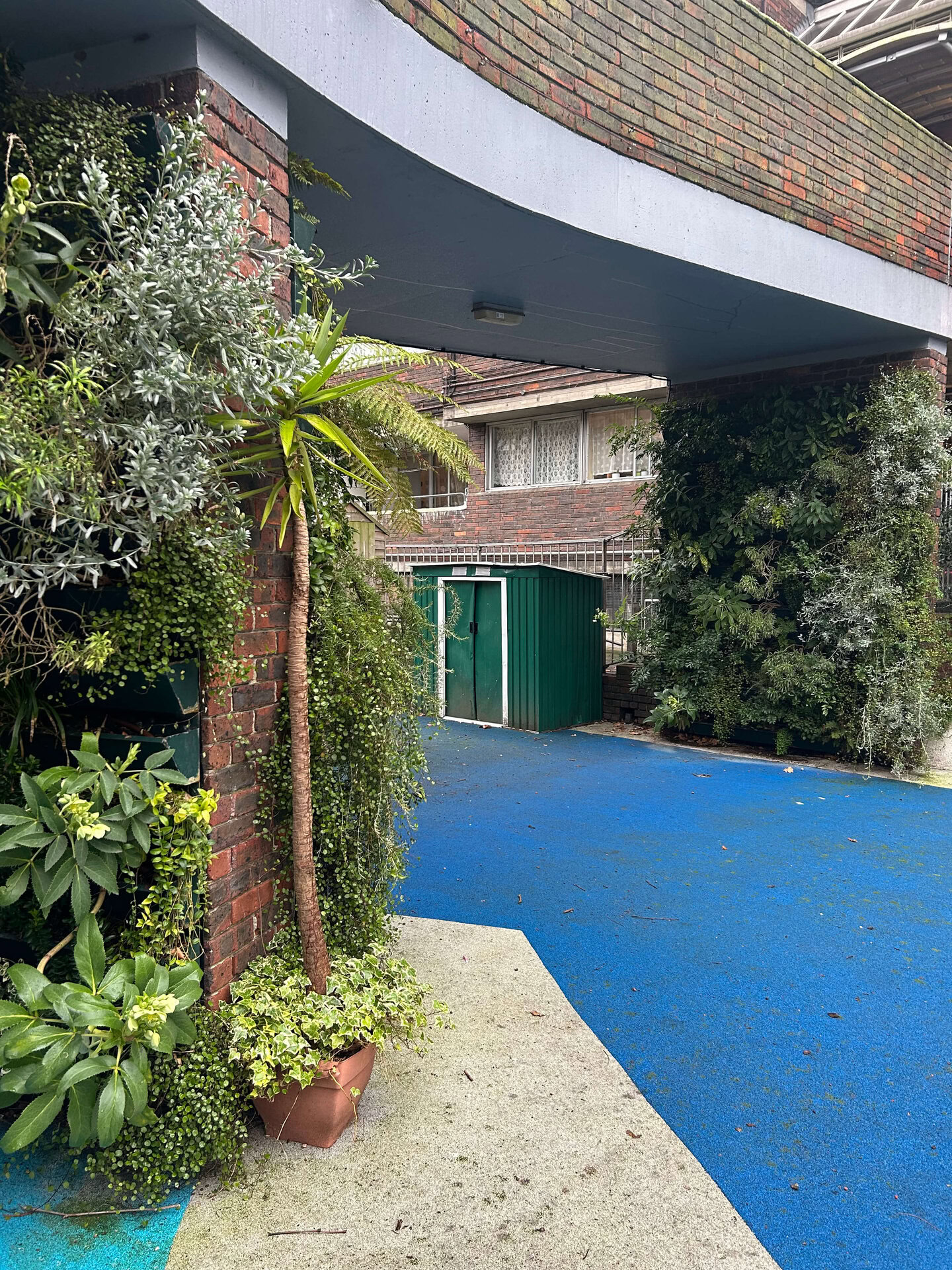 Lancaster West Living Walls