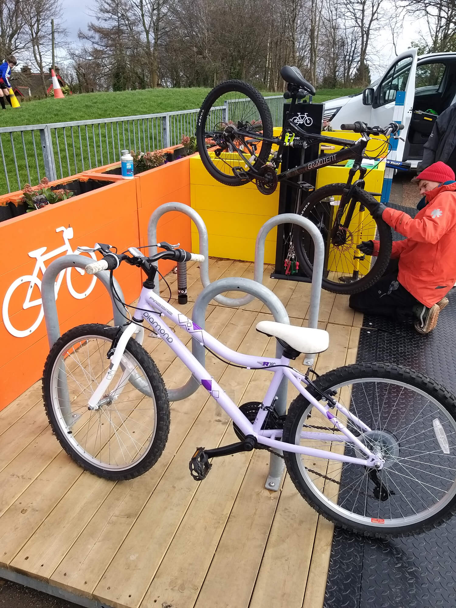 CoMo Pop-up Mobility Hubs