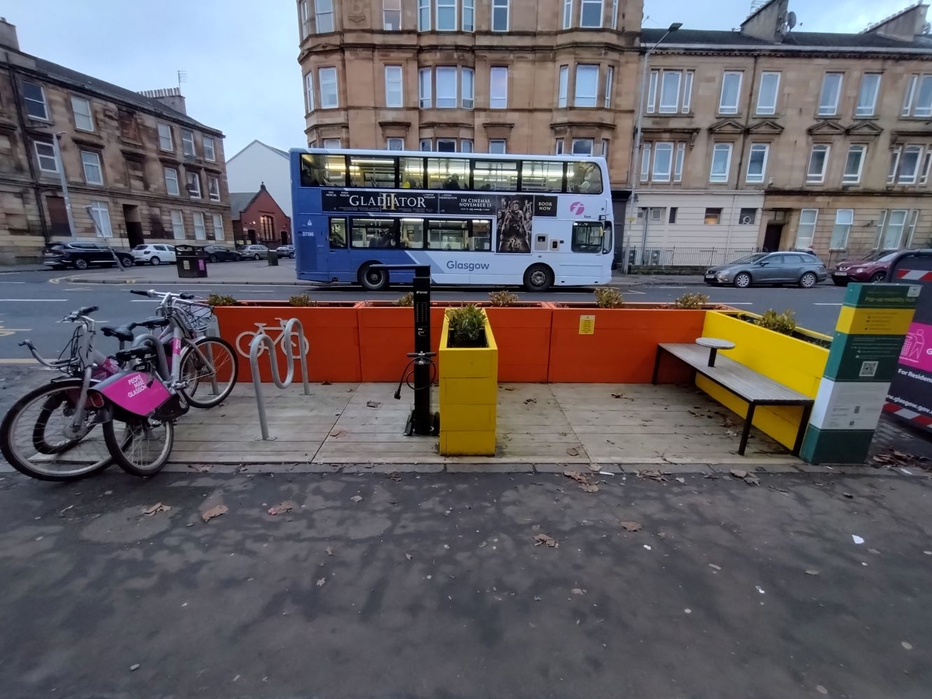 CoMo Pop-up Mobility Hubs