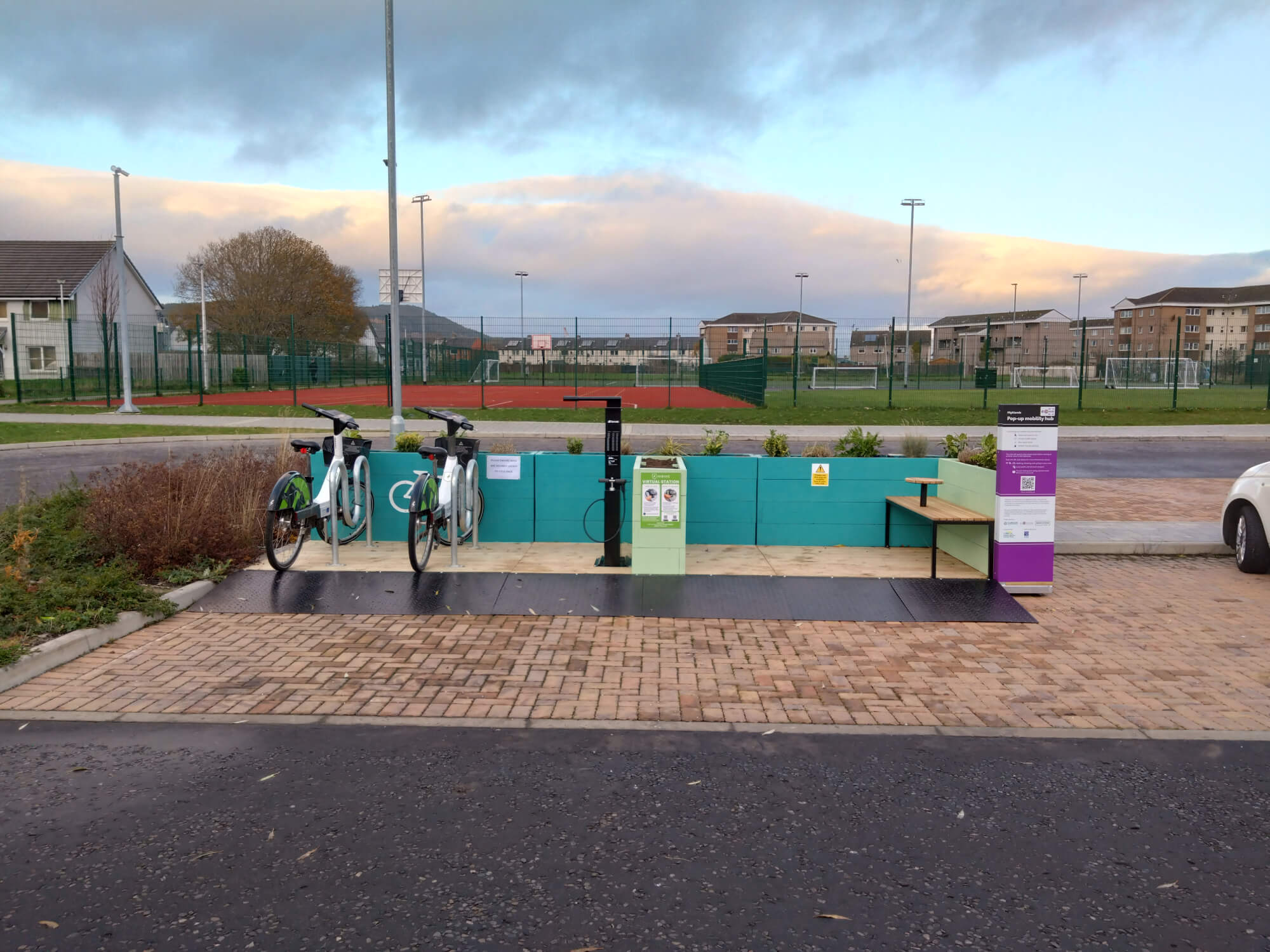 CoMo Pop-up Mobility Hubs