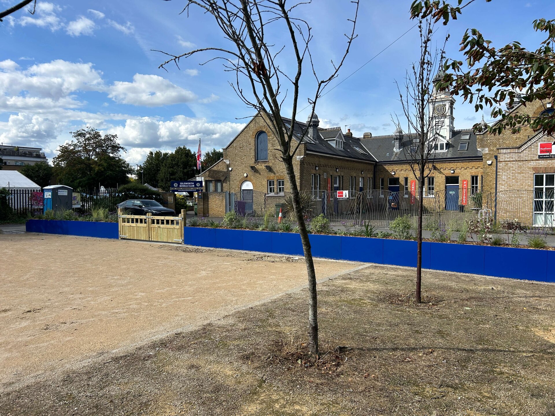 Redlees Park Hybrid SuDS Planters