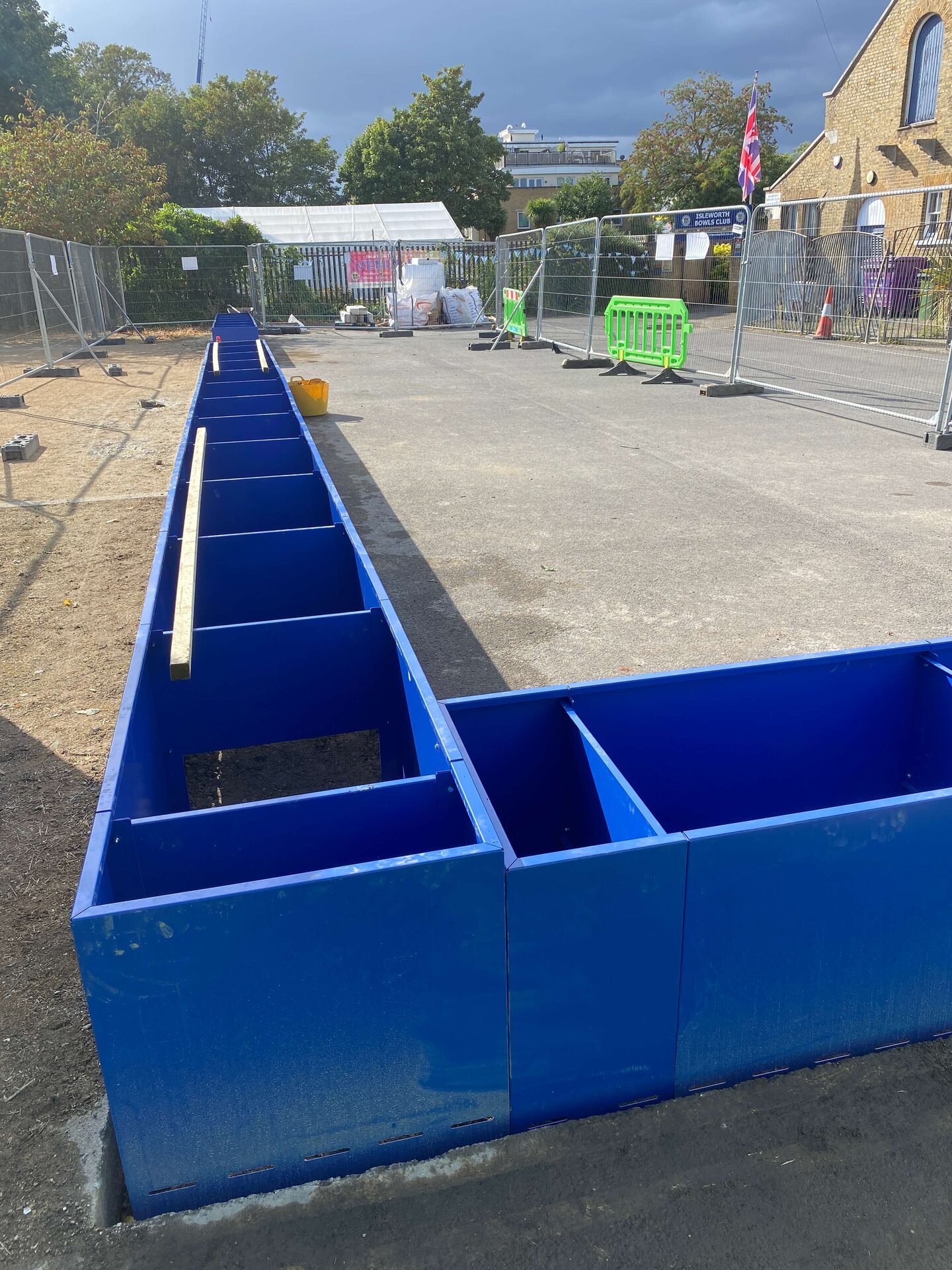 Redlees Park Hybrid SuDS Planters