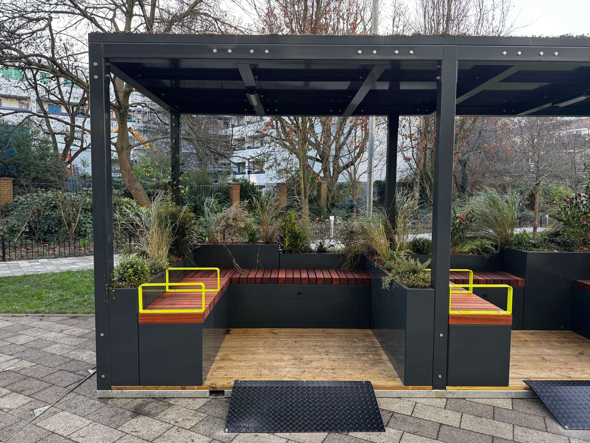 Kensington Leisure Centre Solar Parklet