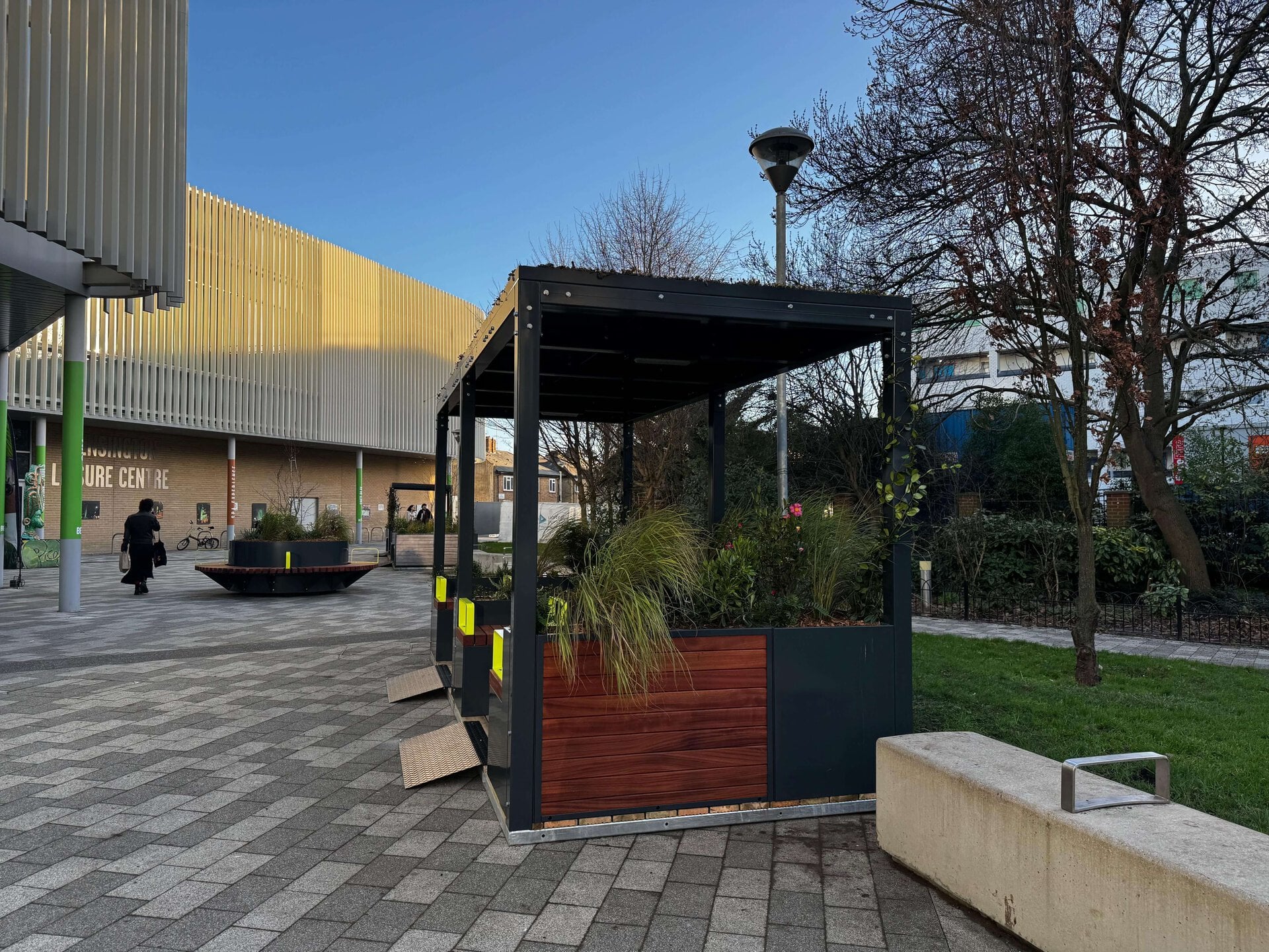 Kensington Leisure Centre Solar Parklet