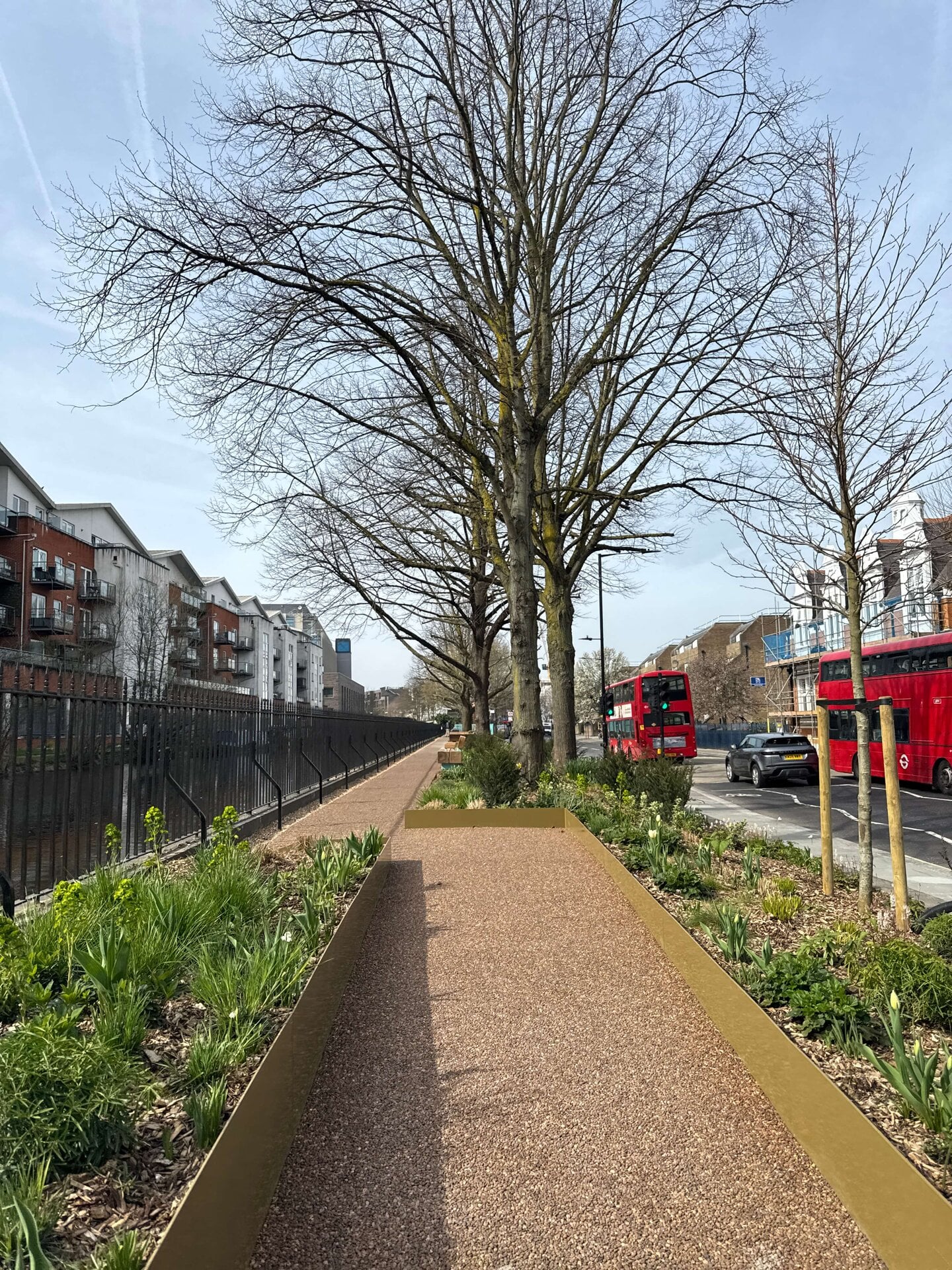 Queen's Park Canalside