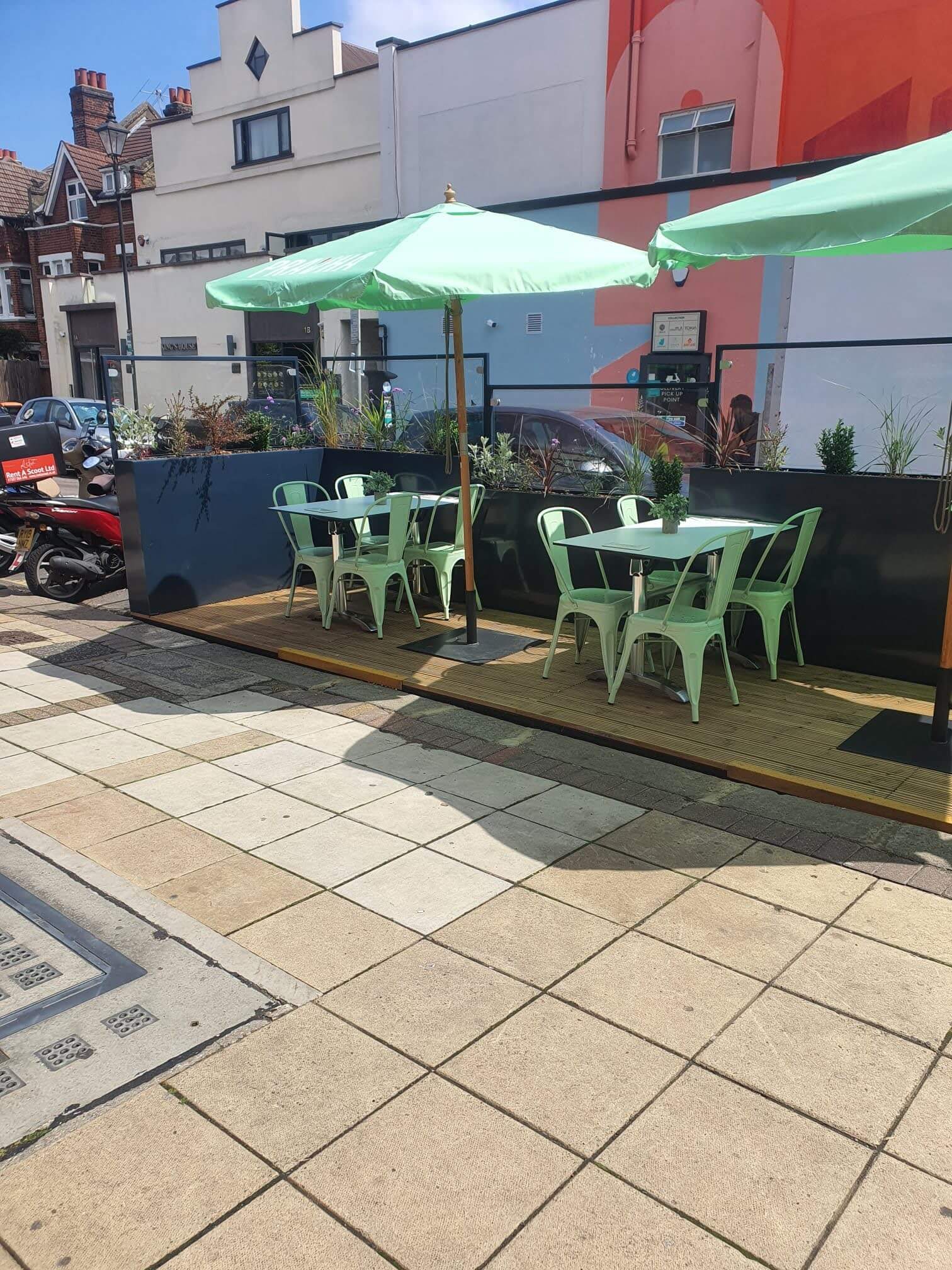 The Old Frizzle Parklet