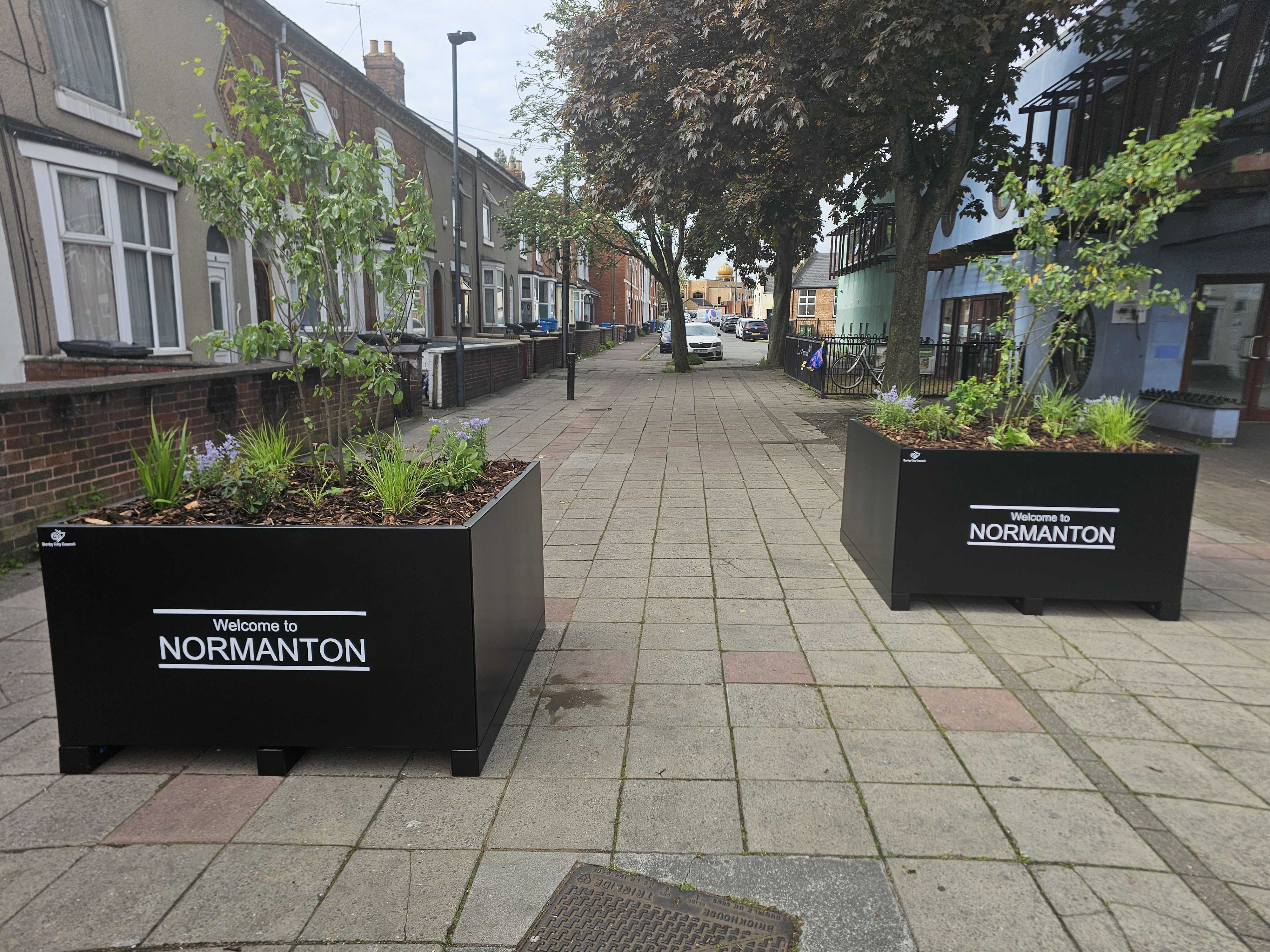 Normanton Custom Planters and Green Screens
