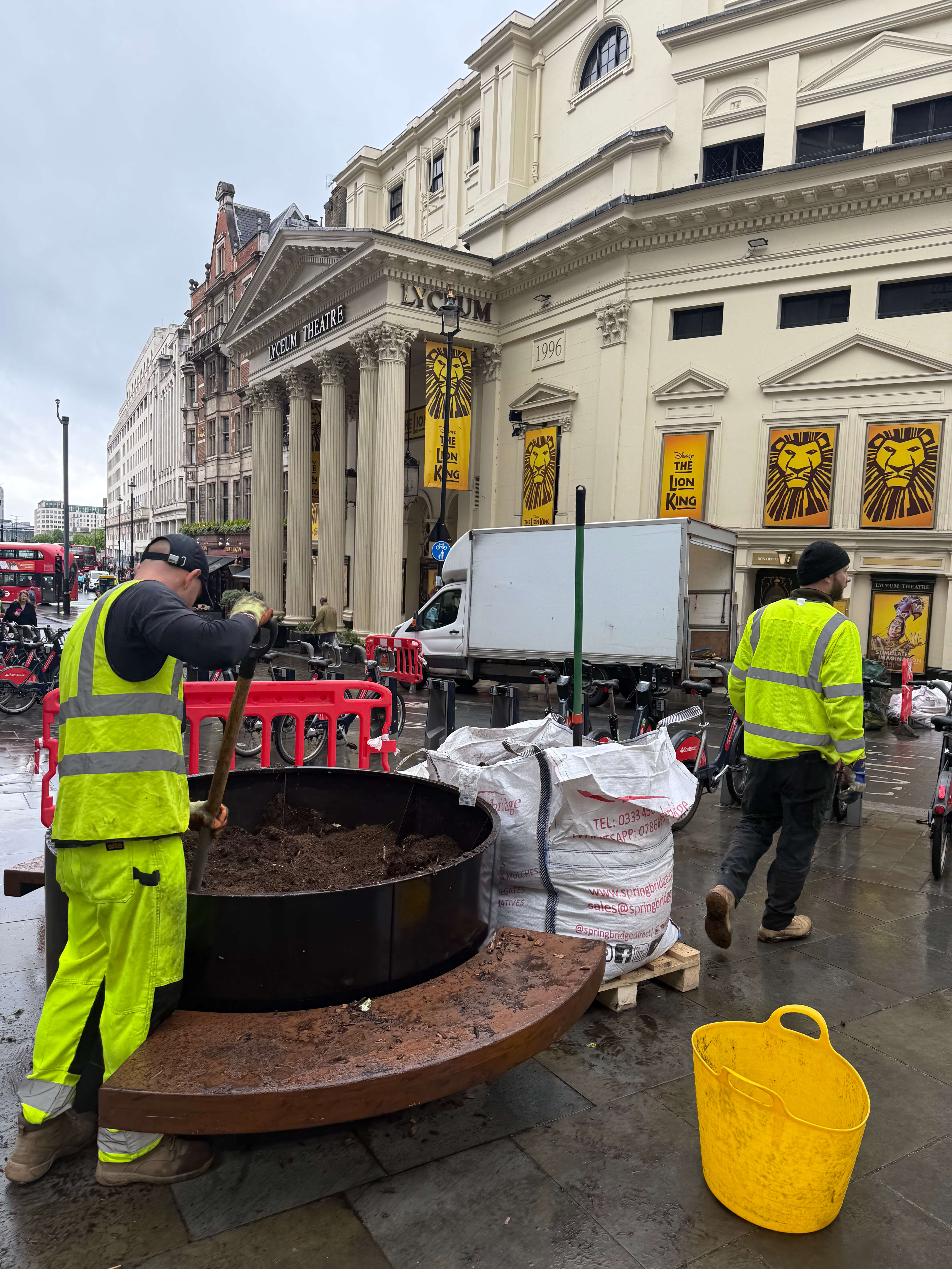 Lyceum Theatre planters
