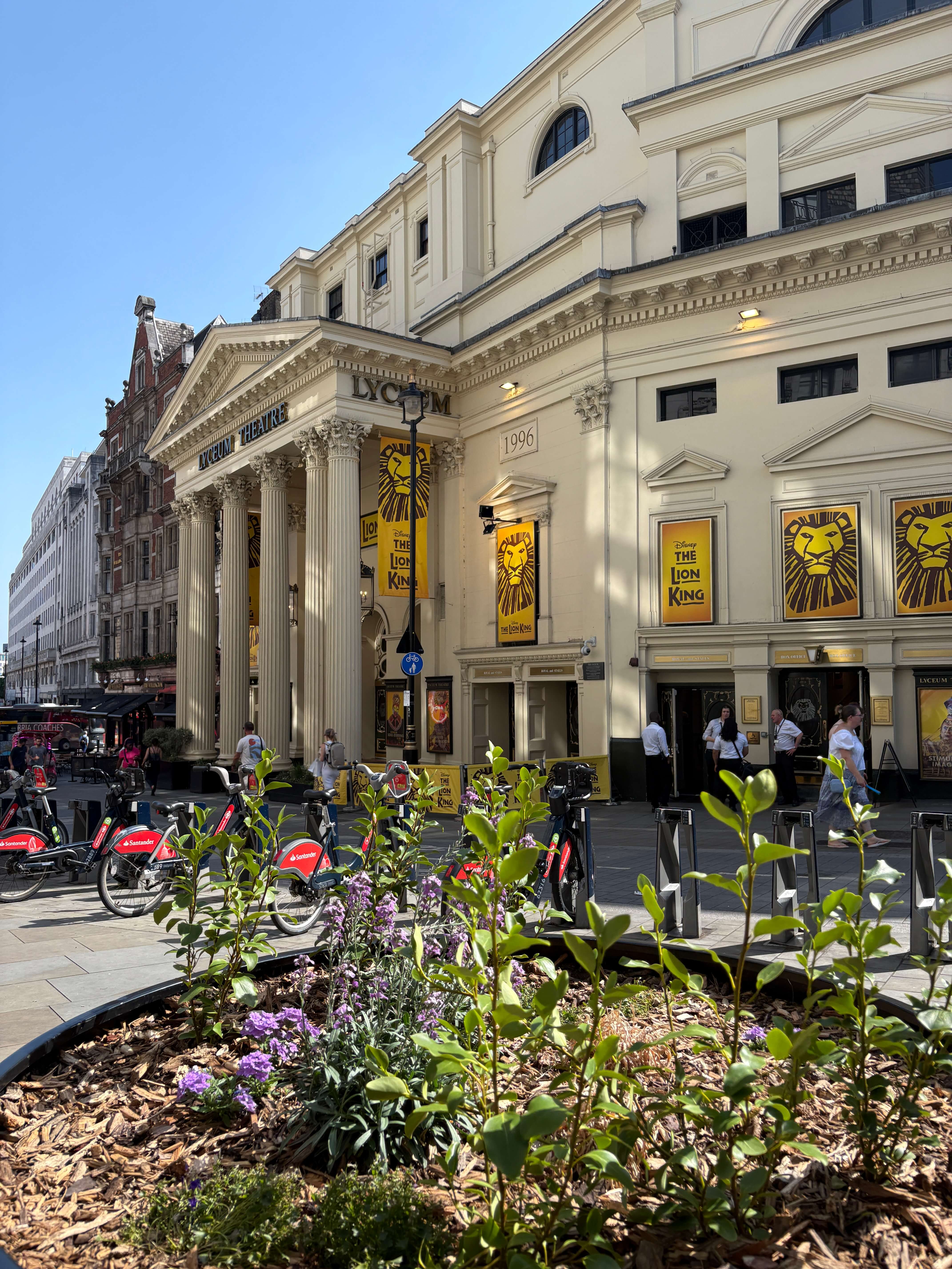 Lyceum Theatre planters
